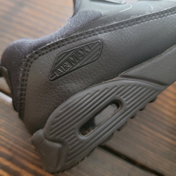 Toddler Nike Air Max - Picture 5 of 6